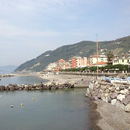 Leivi Il Nido Della Rondine B&B 외부 사진